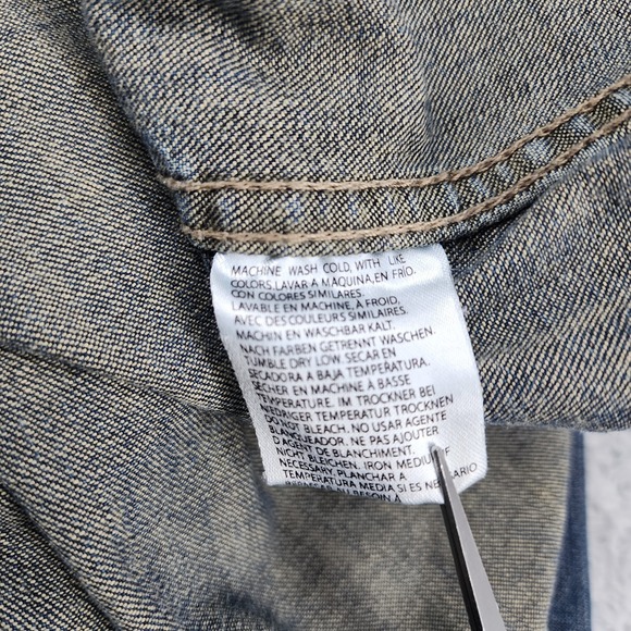 Christian Audigier Denim Shirt Men's XL Blue Med Wash Western Pearl Snap Pockets - Picture 6 of 10